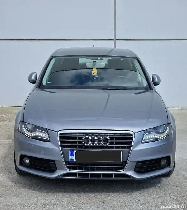 Utilizat 2010 Audi A4 Berlinǎ | 6.690 EUR (Preț OK) - Imagine 1/4