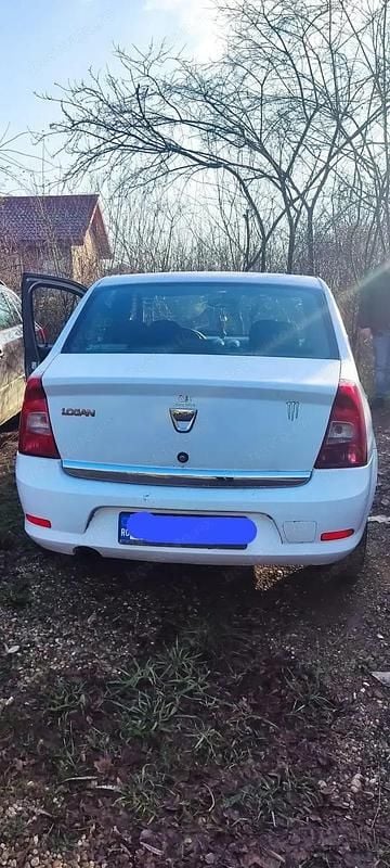 Utilizat 2012 Dacia Logan Berlinǎ | 2.200 EUR (Preț OK) - Imagine 1/4