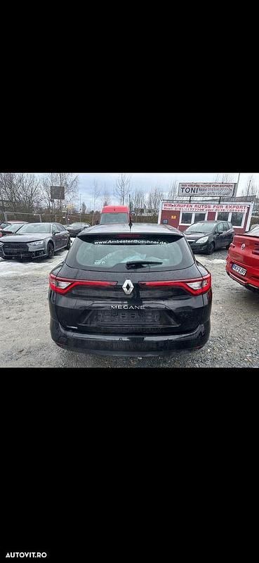Second-hand Renault Mégane GrandTour Life 100 CP (73 kW) 2018 Culoarenegru Break