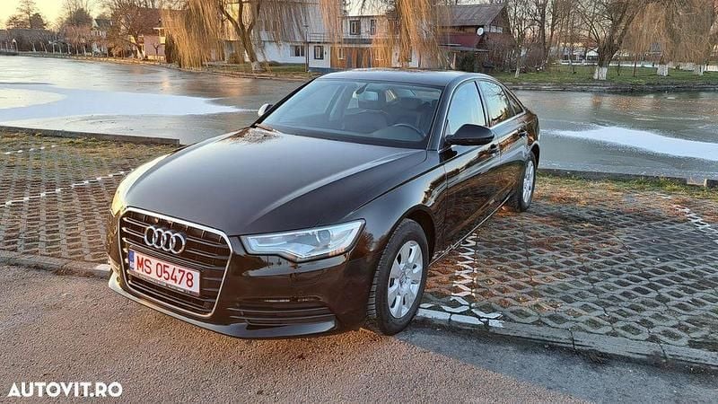 Second-hand Audi A6 177 CP (130 kW) 2012 Culoarenegru Berlinǎ