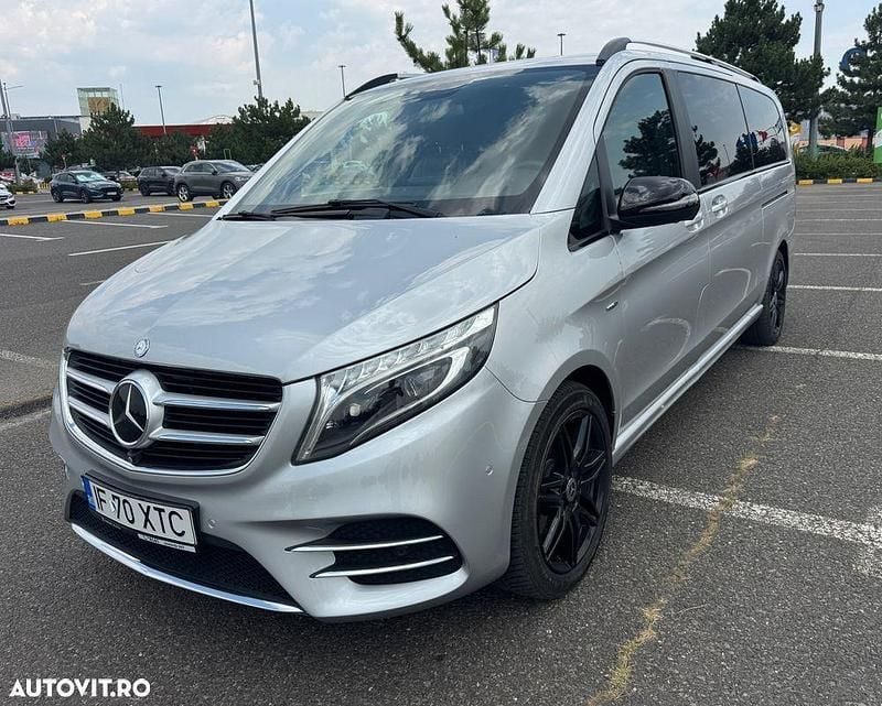 Argint Utilizat 2017 Mercedes V250 Avantgarde Monovolum | 35.800 EUR - Imagine 1/4