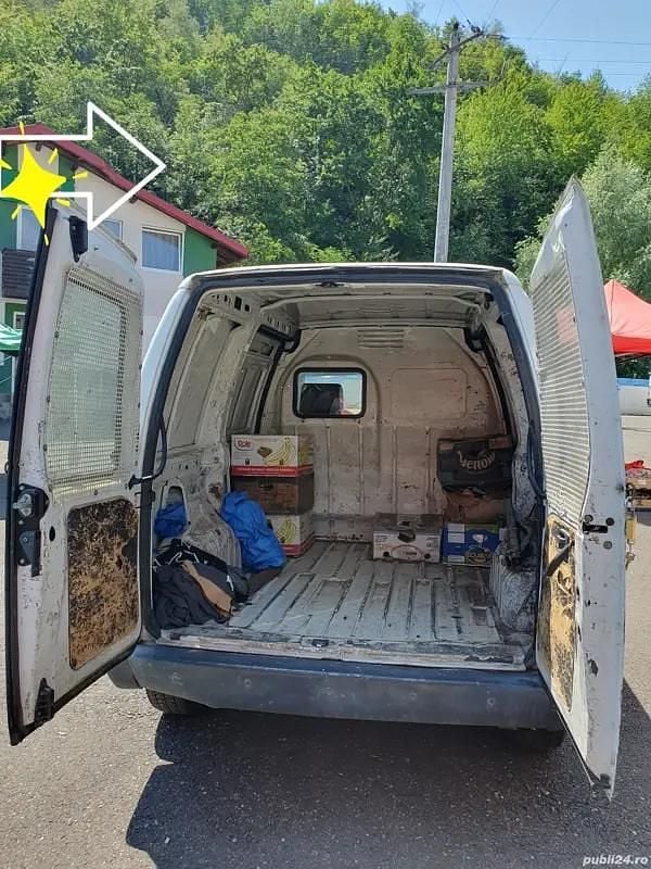 Utilizat 2000 Citroën Jumpy Monovolum | 5.500 EUR - Imagine 1/4