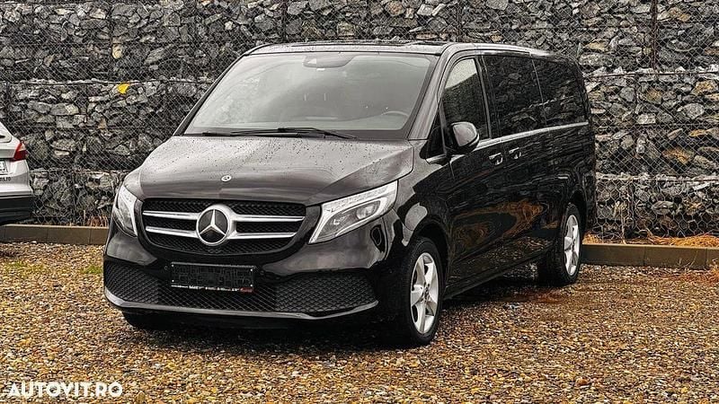 Negru Utilizat 2019 Mercedes V220 Avantgarde Monovolum | 35.587 EUR - Imagine 1/4