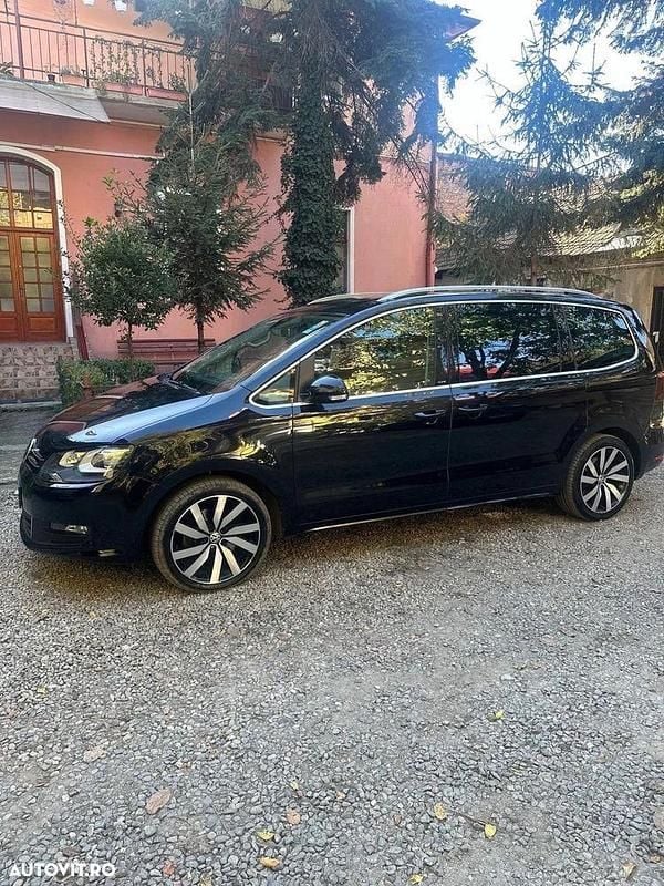 Second-hand VW Sharan Allstar 184 CP (135 kW) 2016 Culoarenegru Monovolum