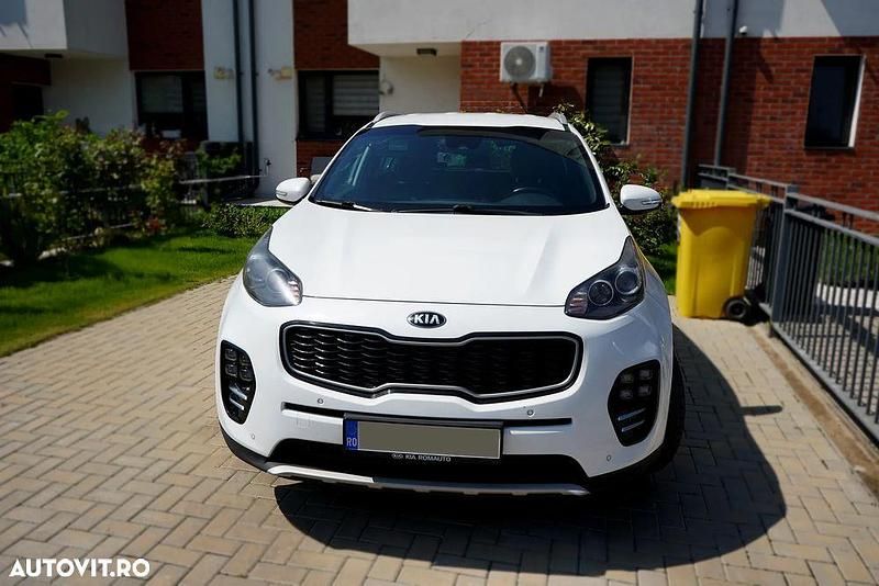 Alb Utilizat 2018 Kia Sportage GT-Line SUV | 16.000 EUR (Preț bun) - Imagine 1/4
