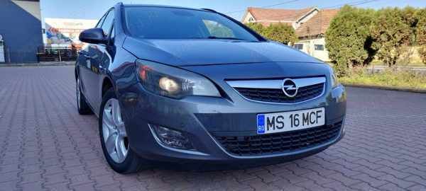 Utilizat 2011 Opel Astra Break | 4.700 EUR (Puțin scump) - Imagine 1/4
