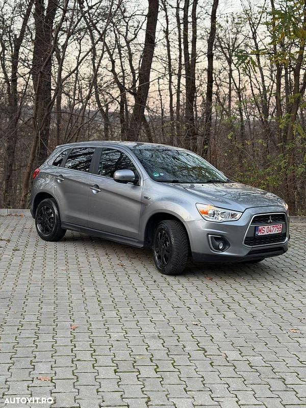 Second-hand Mitsubishi ASX Instyle 150 CP (110 kW) 2015 Culoaregri SUV