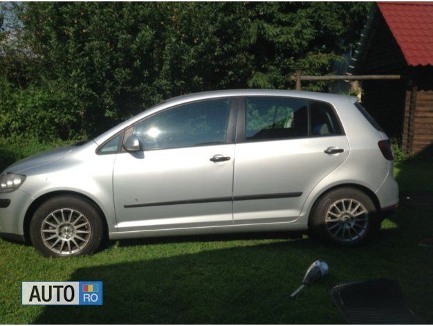 Argintiu Utilizat 2005 VW Golf Plus Cross Monovolum | 4.200 EUR (Preț OK) - Imagine 1/4