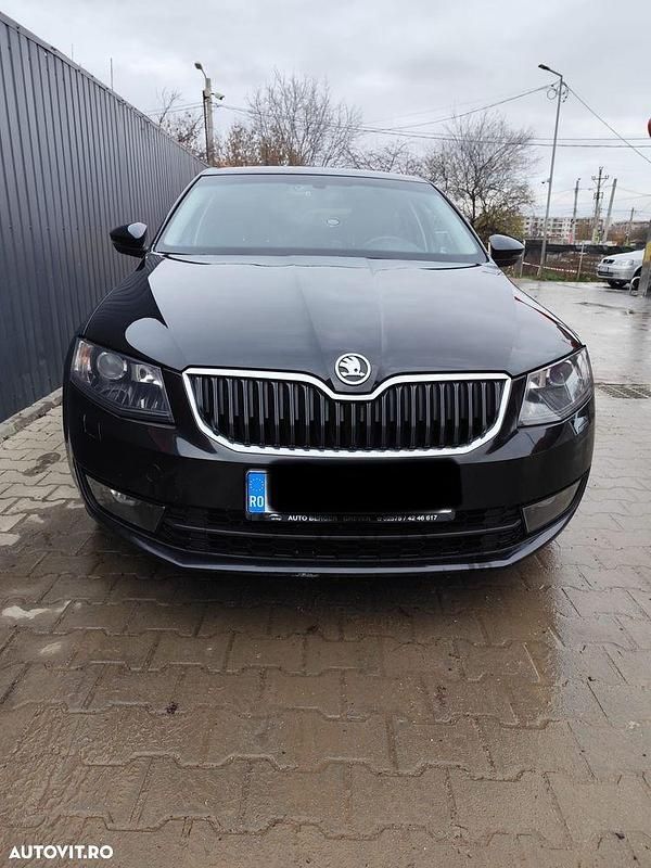 Culoarenegru Second-hand 2015 Skoda Octavia Ambition Berlinǎ | 9.900 EUR (Preț OK) - Imagine 1/4