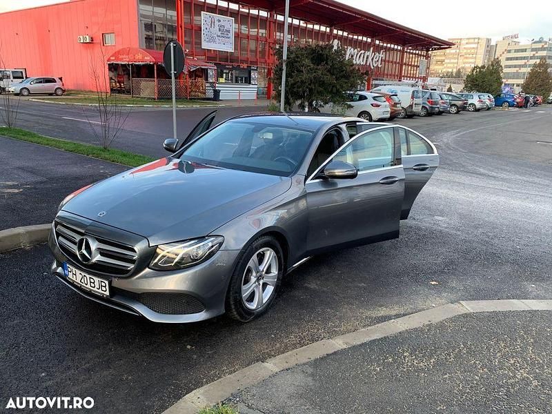 Culoaregri Utilizat 2019 Mercedes 200 Break | 23.850 EUR - Imagine 1/4