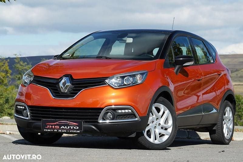 Culoareportocaliu Utilizat 2015 Renault Captur LIMITED SUV | 9.999 EUR (Preț OK) - Imagine 1/4