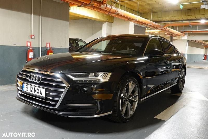 Negru Second-hand 2018 Audi A8 Berlinǎ | 32.500 EUR (Preț bun) - Imagine 1/4