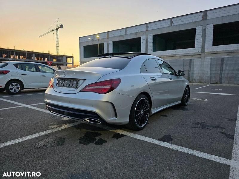 Second-hand Mercedes CLA200 136 CP (100 kW) 2017 Culoareargint Coupe