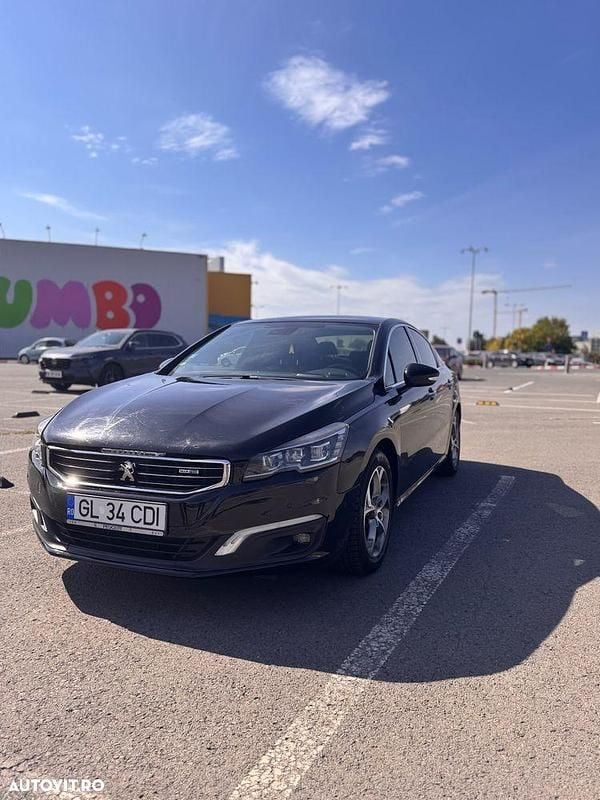 Culoarenegru Utilizat 2015 Peugeot 508 Berlinǎ | 6.500 EUR (Preț OK) - Imagine 1/4