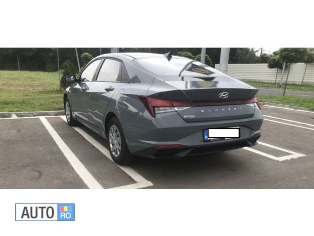 Gri Utilizat 2021 Hyundai Elantra Berlinǎ | 17.500 EUR - Imagine 1/4