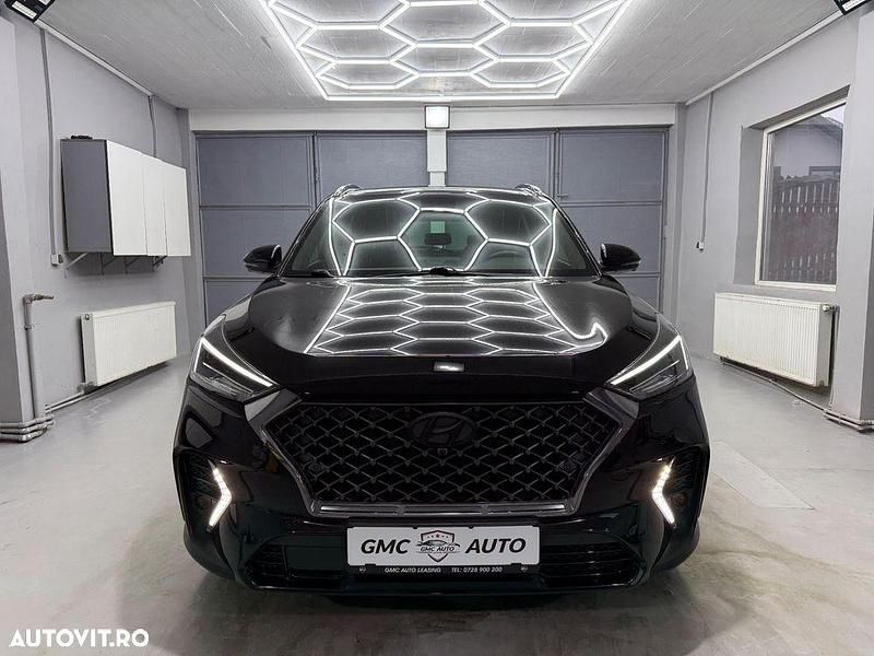 Culoarenegru Utilizat 2020 Hyundai Tucson N Line SUV | 21.780 EUR (Puțin scump) - Imagine 1/4