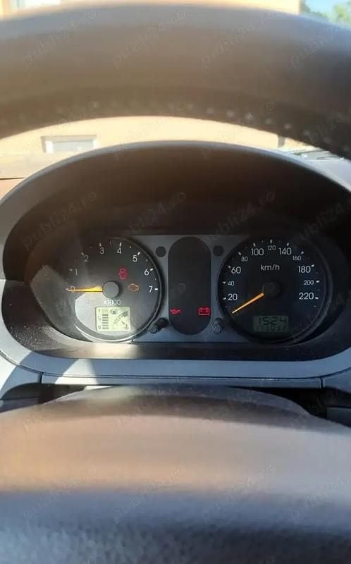 Second-hand Ford Fiesta 60 CP (44 kW) 2003 Hatchback