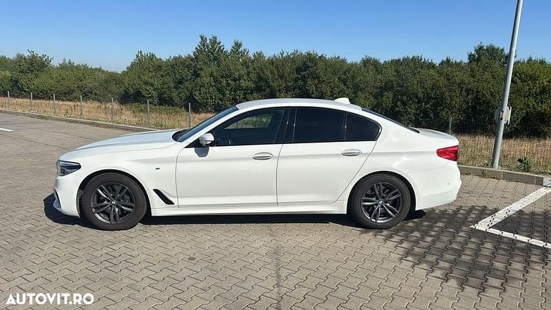 Culoarealb Utilizat 2019 BMW 530 Berlinǎ | 21.000 EUR - Imagine 1/4