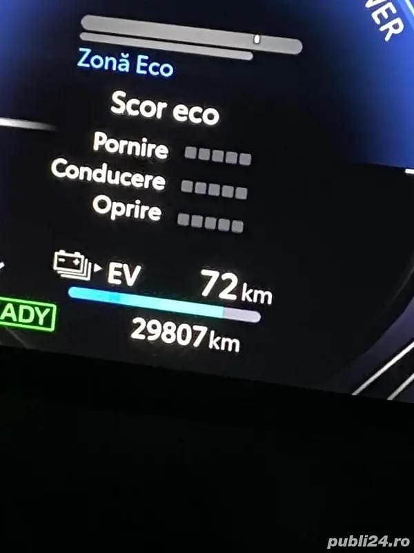 Second-hand Toyota RAV4 Hybrid Style 306 CP (225 kW) 2023 Culoarealb SUV