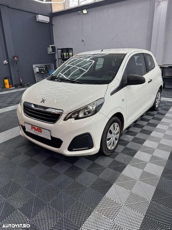 Culoarealb Utilizat 2015 Peugeot 108 Hatchback | 3.350 EUR - Imagine 1/4