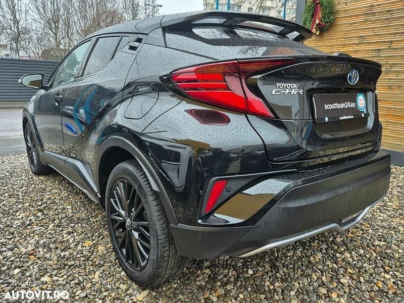 Second-hand Toyota C-HR 122 CP (89 kW) 2021 Culoarenegru SUV
