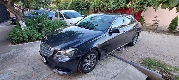 Utilizat 2016 Mercedes A200 Berlinǎ | 8.000 EUR (Super Preț) - Imagine 1/4