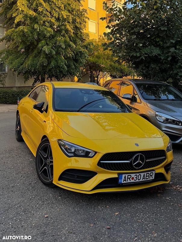 Culoaregalbeuriu Utilizat 2019 Mercedes CLA220 Berlinǎ | 32.000 EUR (Preț bun) - Imagine 1/4