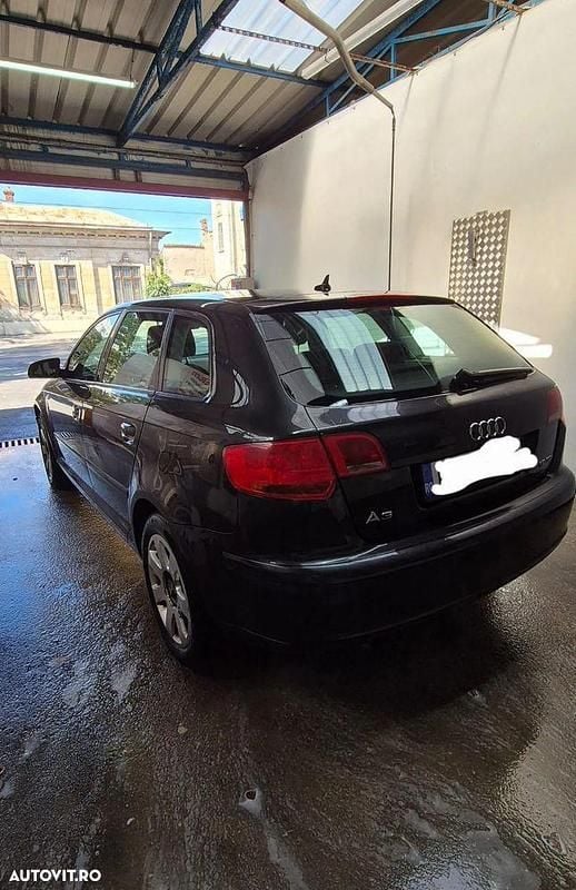 Second-hand Audi A3 Ambiente 105 CP (77 kW) 2007 Culoaregri Hatchback