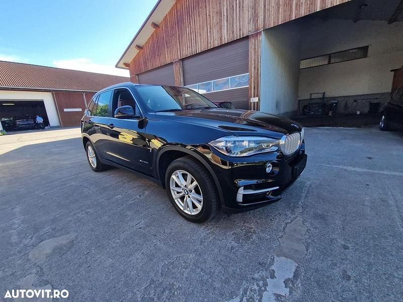 Culoarenegru Second-hand 2018 BMW X5 iPerformance SUV | 24.000 EUR - Imagine 1/4