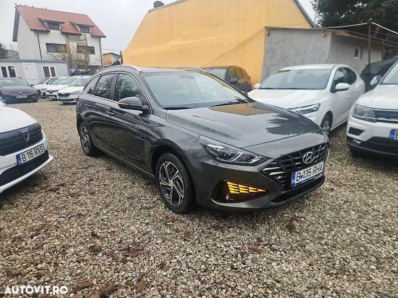 Culoaregri Utilizat 2023 Hyundai i30 Break | 16.456 EUR (Preț OK) - Imagine 1/4