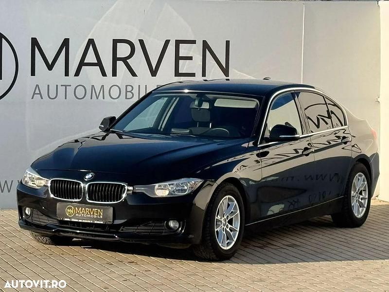 Second-hand BMW 318 143 CP (105 kW) 2013 Culoarenegru Berlinǎ