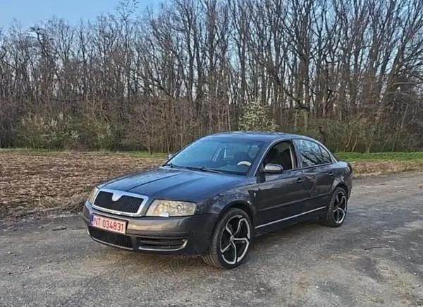 Second-hand Skoda Superb 131 CP (96 kW) 2005 Berlinǎ