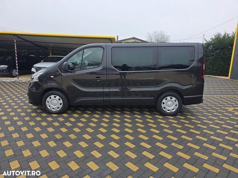 Second-hand Renault Trafic 145 CP (106 kW) 2020 Culoarenegru Monovolum