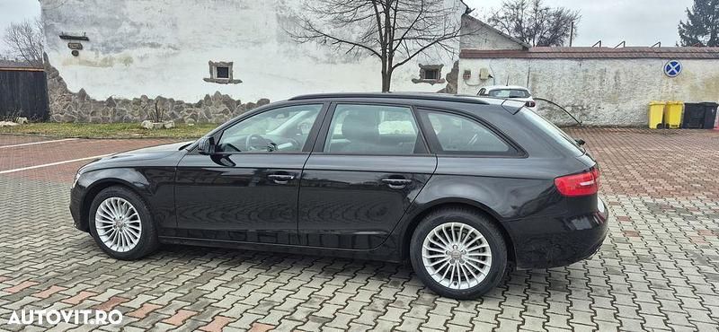 Second-hand Audi A4 Attraction 150 CP (110 kW) 2012 Culoarenegru Break