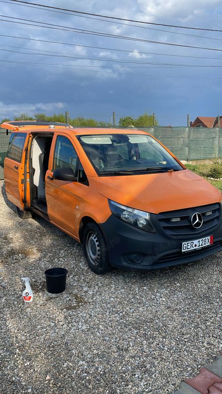 Utilizat 2018 Mercedes Vito Monovolum | 11.200 EUR (Super Preț) - Imagine 1/4