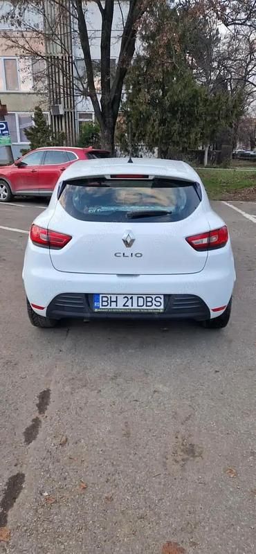 Second-hand Renault Clio IV 75 CP (55 kW) 2019 Hatchback