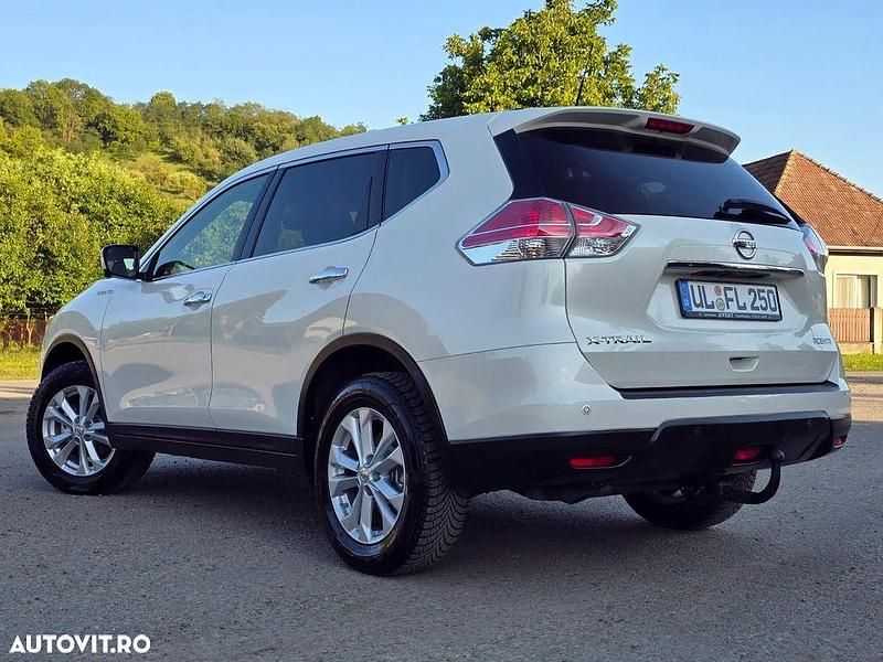 Second-hand Nissan X-Trail Acenta 130 CP (95 kW) 2015 Culoarealte culori SUV