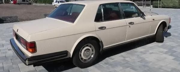 Second-hand Rolls Royce Silver Spirit 127 CP (93 kW) 1981 Berlinǎ