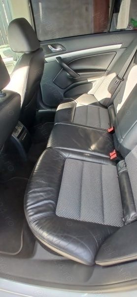 Argintiu Utilizat 2013 Skoda Octavia Berlinǎ | 6.500 EUR (Preț OK) - Imagine 1/4
