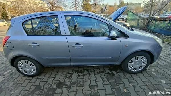 Second-hand Opel Corsa 55 CP (40 kW) 2008 Berlinǎ