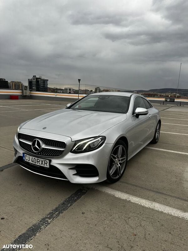Argint Utilizat 2017 Mercedes E220 AMG line Coupe | 28.299 EUR (Preț OK) - Imagine 1/4