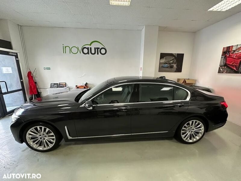 Second-hand BMW 740L Comfort Edition 326 CP (239 kW) 2019 Gri Berlinǎ