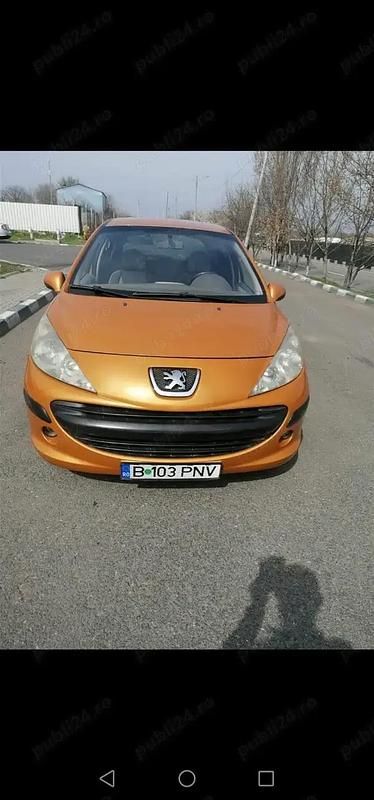 Utilizat 2008 Peugeot 207 Berlinǎ | 2.150 EUR (Preț OK) - Imagine 1/4