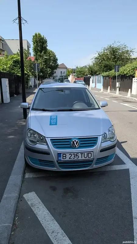 Gri Utilizat 2008 VW Polo Hatchback | 2.500 EUR (Preț OK) - Imagine 1/4