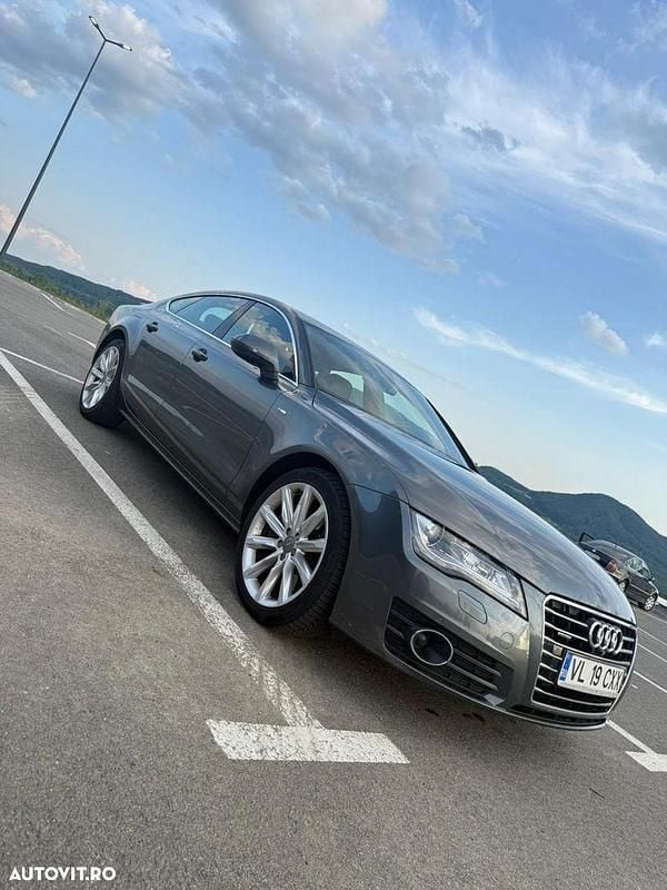 Gri Utilizat 2014 Audi A7 Hatchback | 15.300 EUR (Super Preț) - Imagine 1/4