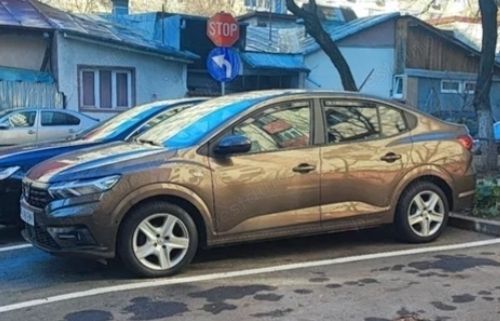 Utilizat 2021 Dacia Logan Comfort Berlinǎ | 11.200 EUR (Puțin scump) - Imagine 1/3