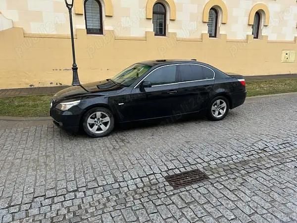 Second-hand BMW 520 177 CP (130 kW) 2009 Negru Berlinǎ
