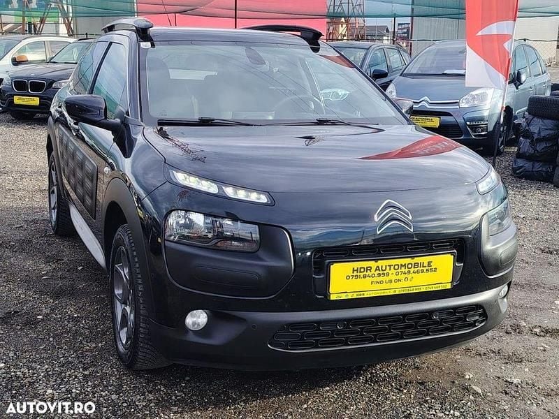 Culoarenegru Utilizat 2016 Citroën C4 Cactus Feel Hatchback | 6.399 EUR (Preț OK) - Imagine 1/4