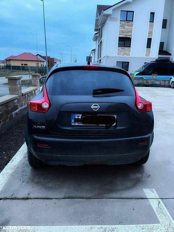 Second-hand Nissan Juke 117 CP (86 kW) 2011 Culoaremaro SUV