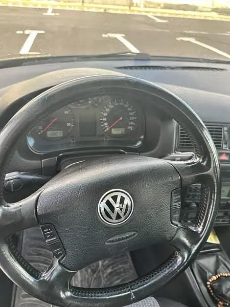 Verde Utilizat 2003 VW Golf IV Break | 2.400 EUR (Puțin scump) - Imagine 1/4